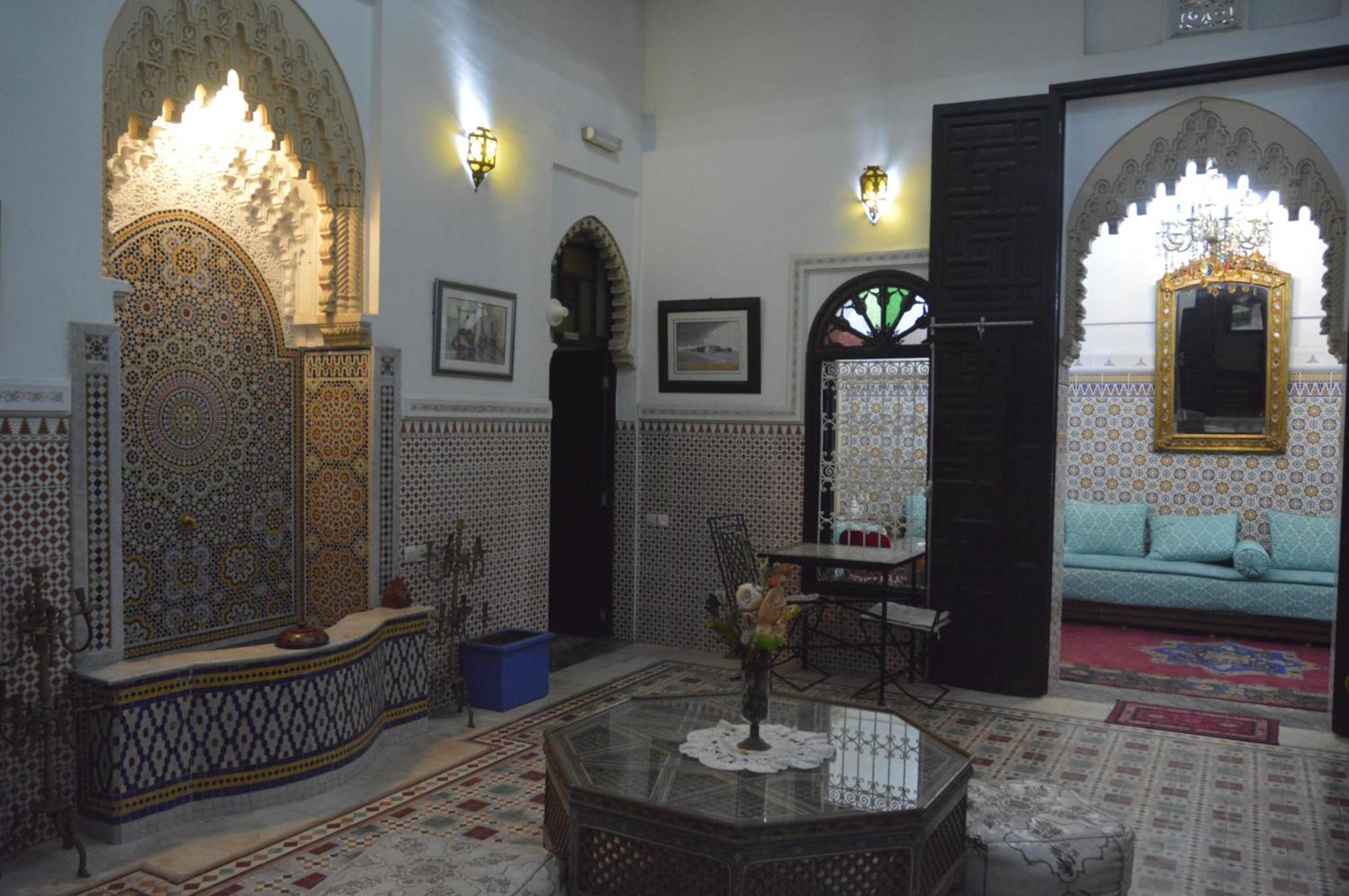Riad Baddi ซาเล ภายนอก รูปภาพ