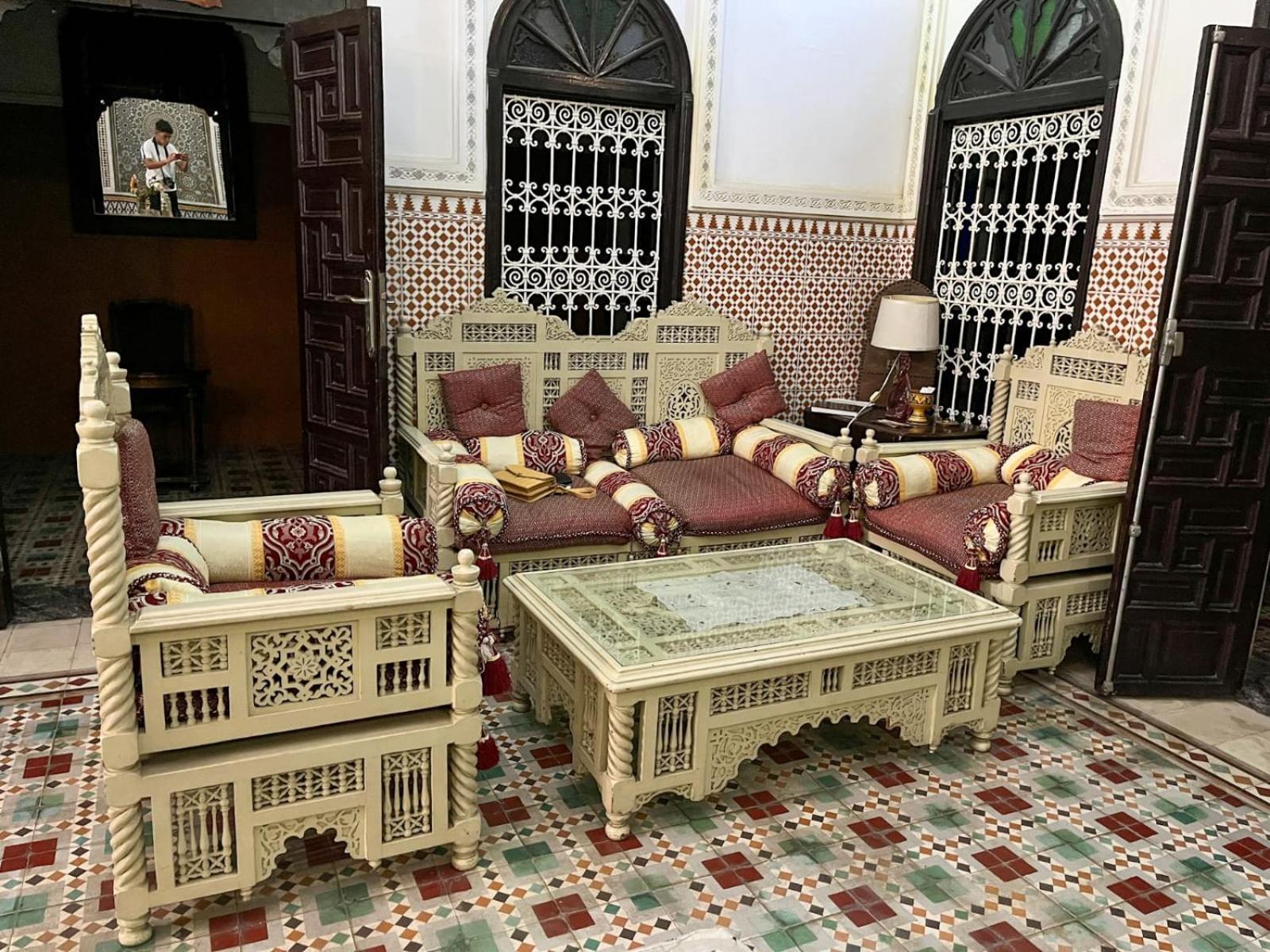Riad Baddi ซาเล ภายนอก รูปภาพ